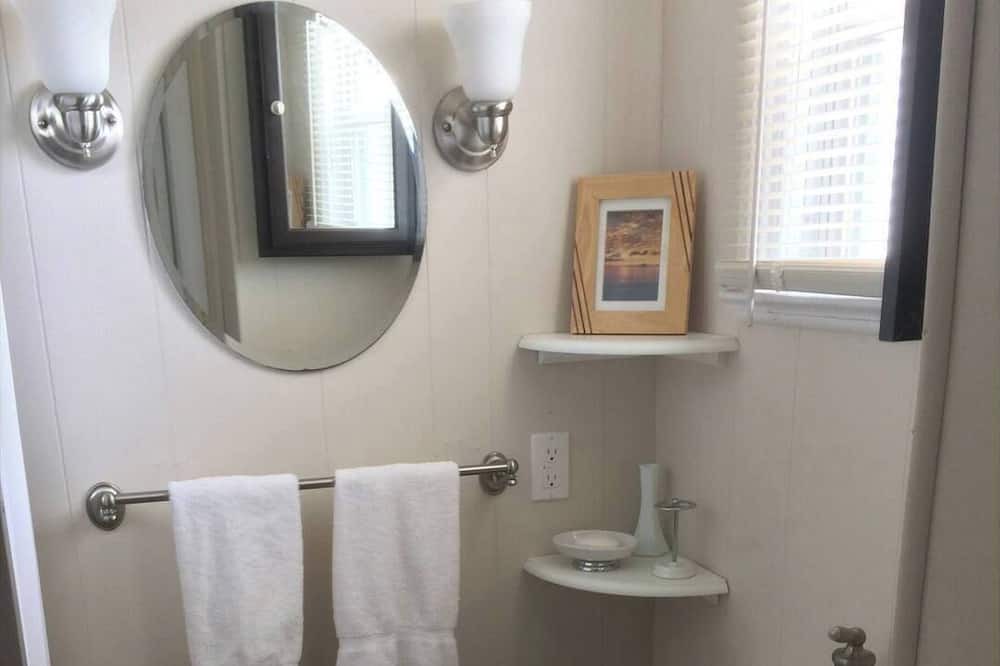 Photo of Bathroom in West Cape May