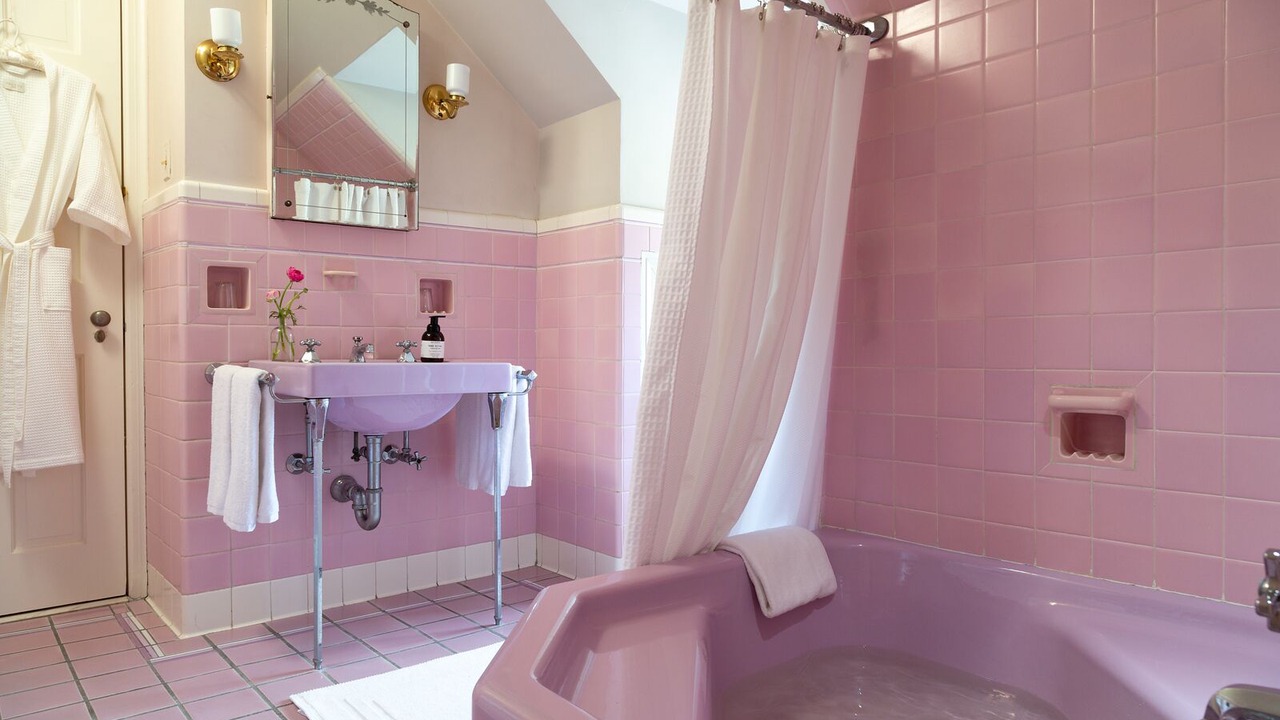Photo of Bathroom in Tracys Landing