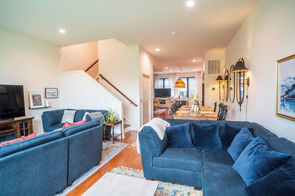 Photo of Livingroom in Manayunk