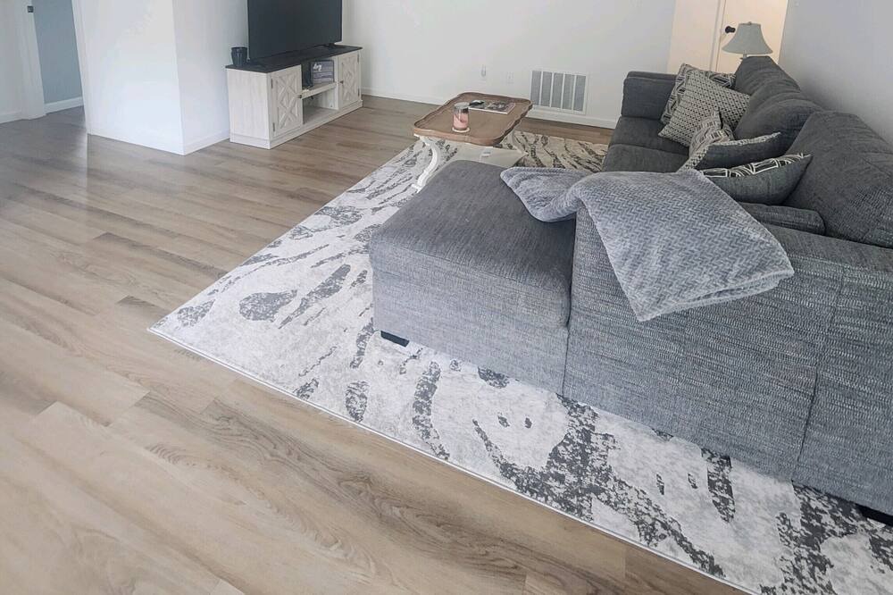 Photo of Bedroom in Neptune City
