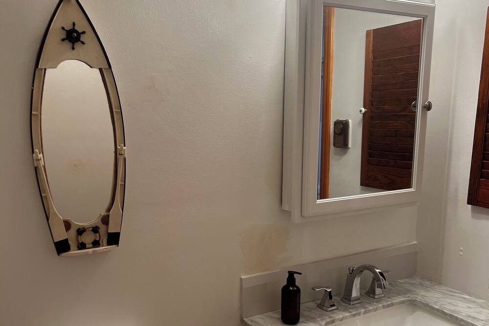 Photo of Bathroom in Manasquan