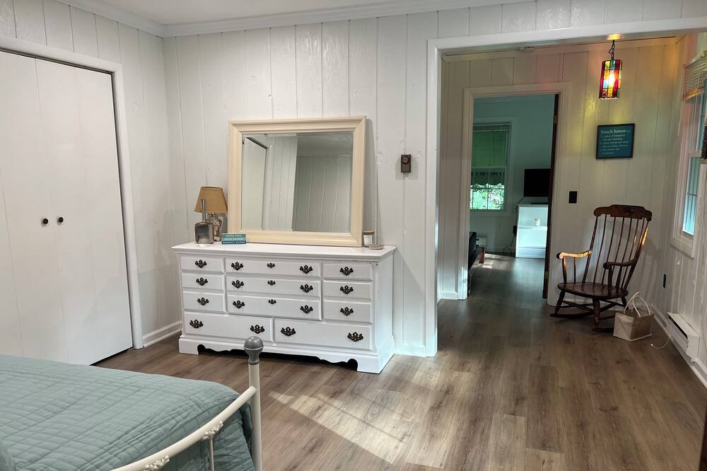 Photo of Bedroom in Manasquan