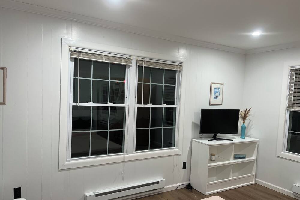 Photo of Bedroom in Manasquan