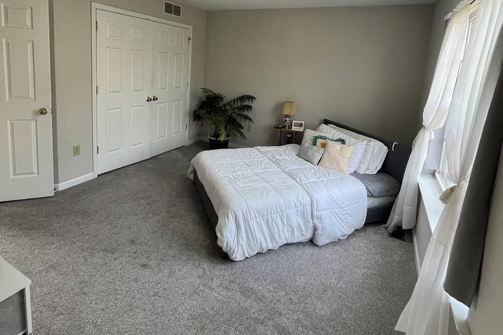 Photo of Bedroom in Blooming Glen
