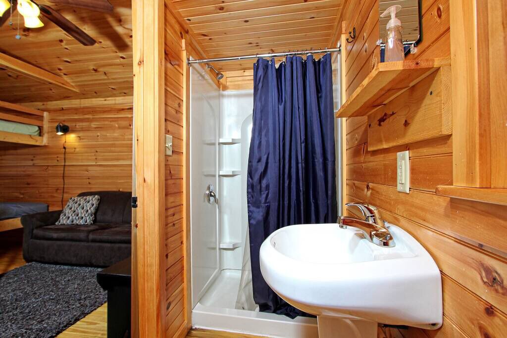 Photo of Bathroom in Centre Hall