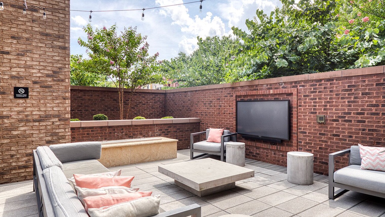 Photo of Outdoor in Near Northeast