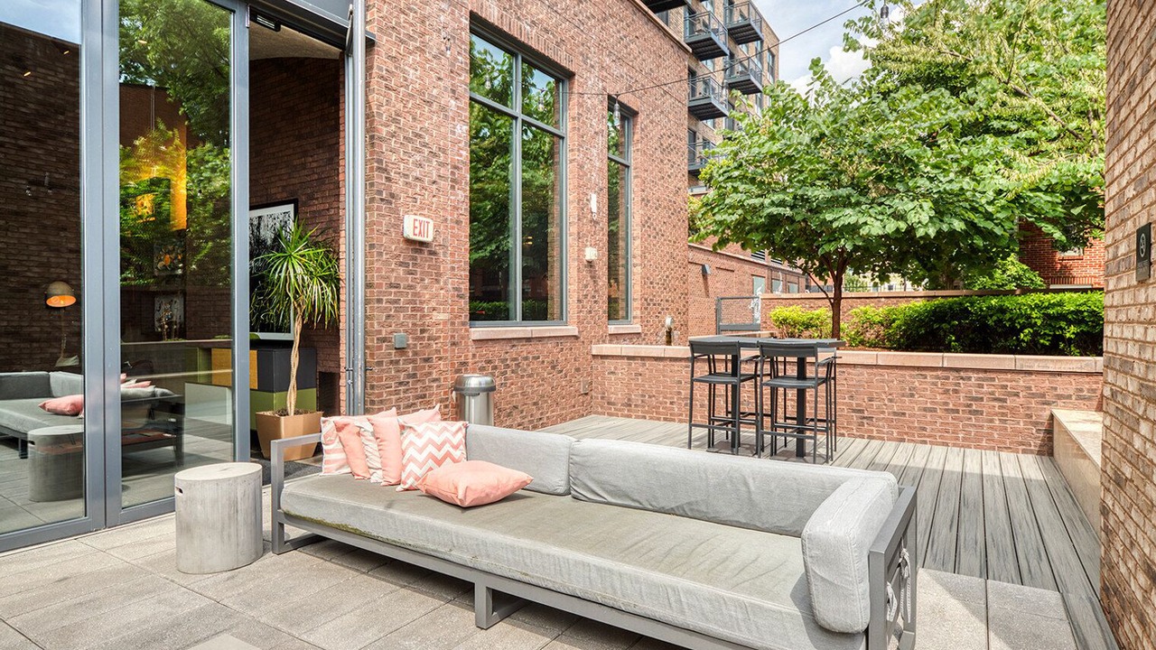 Photo of Outdoor in Near Northeast
