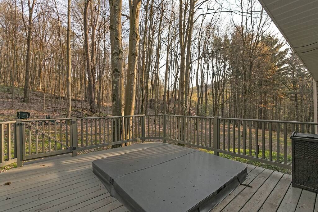 Photo of Outdoor in Champion