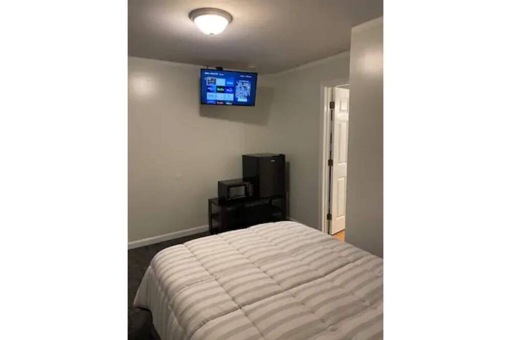 Photo of Bedroom in Loyalton