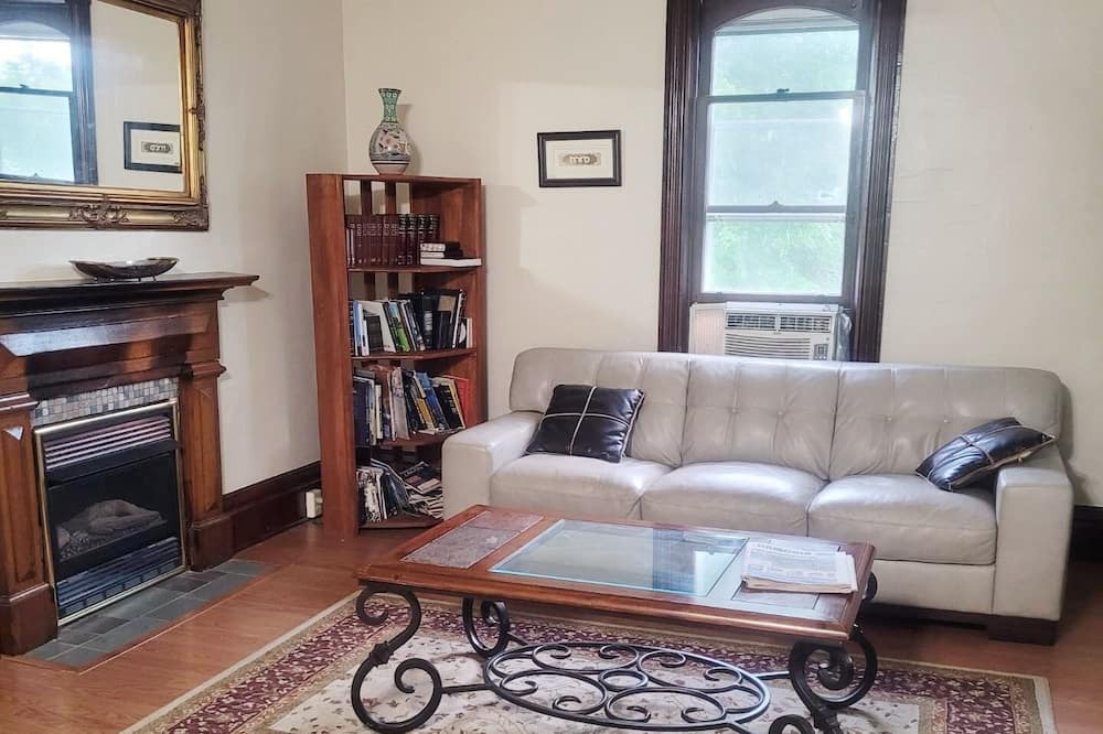 Photo of Livingroom in Summerville