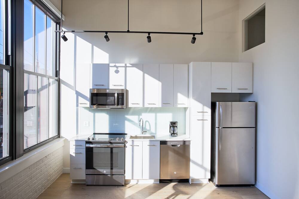 Photo of Kitchen in Logan Square