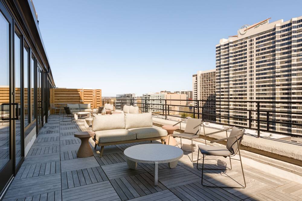 Photo of Patio Balcony in Logan Square