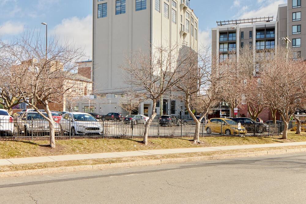 Photo of Outdoor in Logan Square