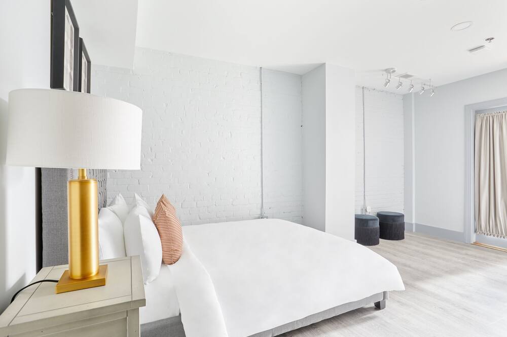 Photo of Bedroom in Old Town Alexandria