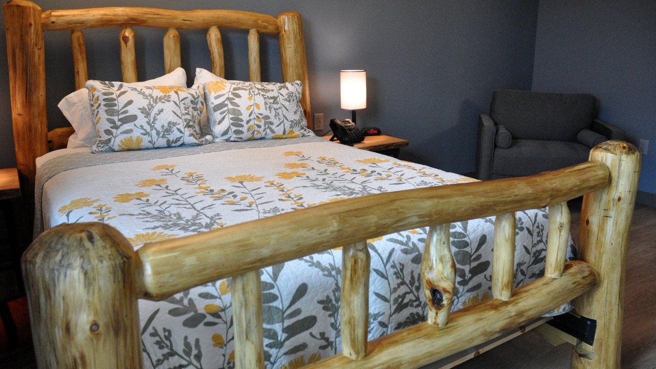 Photo of Bedroom in Nelsonville