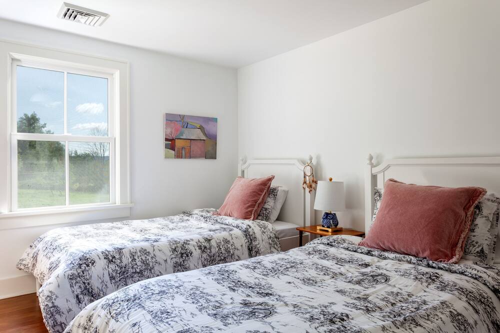 Photo of Bedroom in Lime Rock