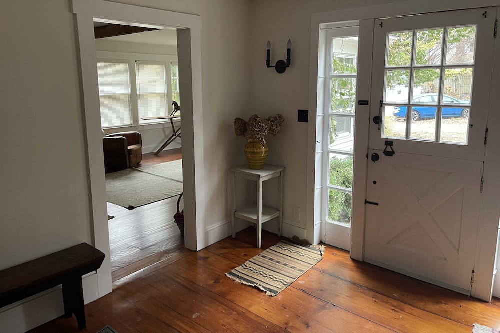 Photo of Bedroom in Palisades
