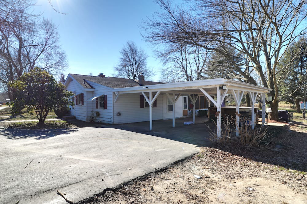 Photo of Outdoor in Golts