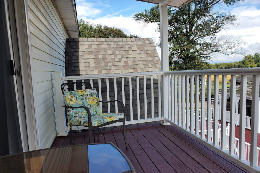 Photo of Patio Balcony in Pennsville