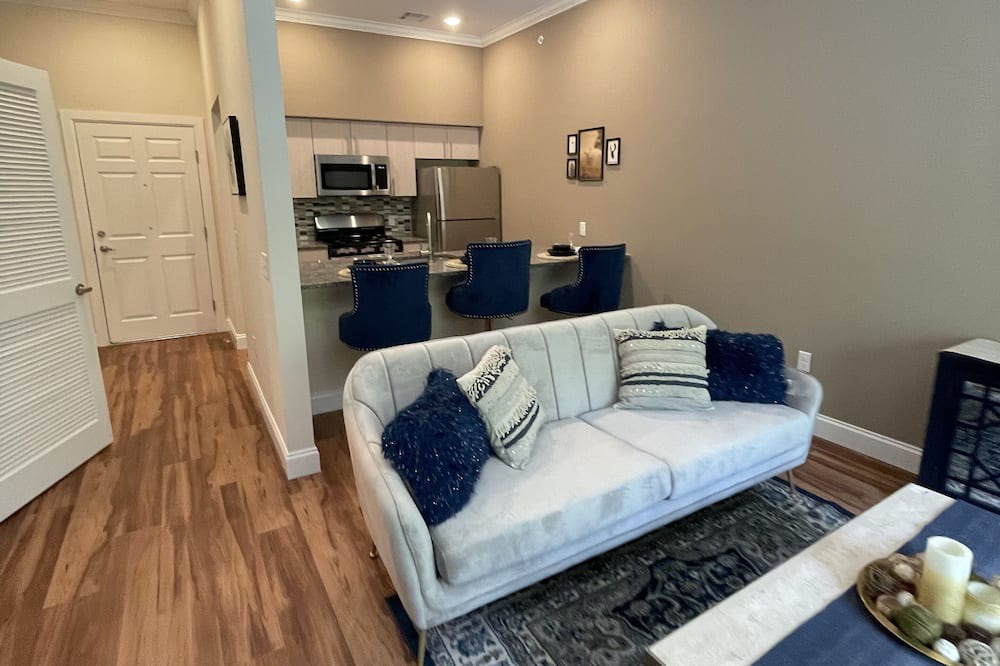 Photo of Bedroom in Matawan