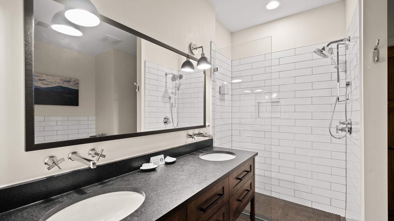 Photo of Bathroom in Blowing Rock