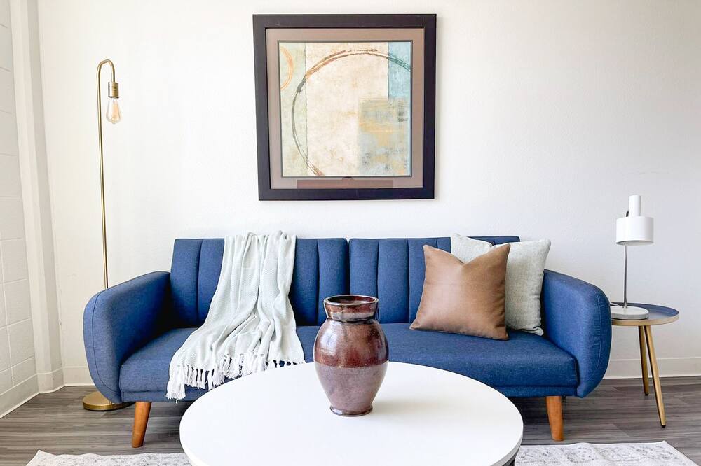 Photo of Livingroom in Corryville