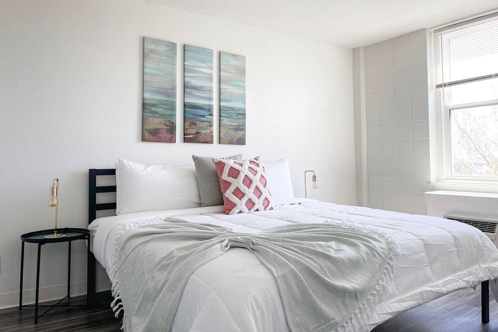 Photo of Bedroom in Corryville
