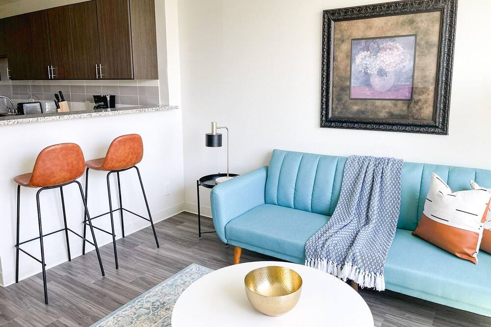 Photo of Livingroom in Corryville