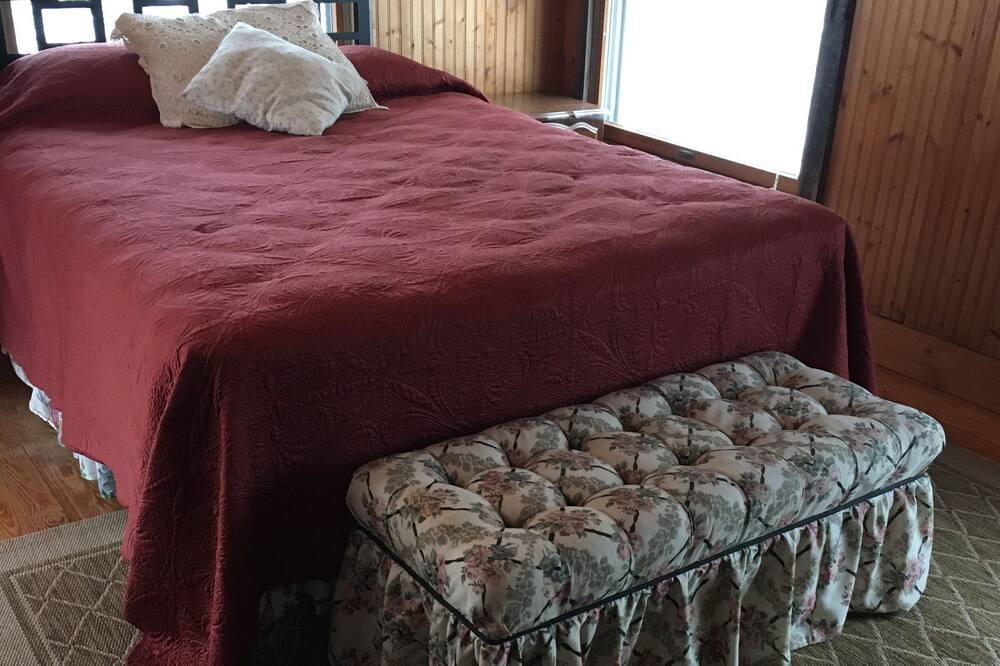 Photo of Bedroom in Guys Mills