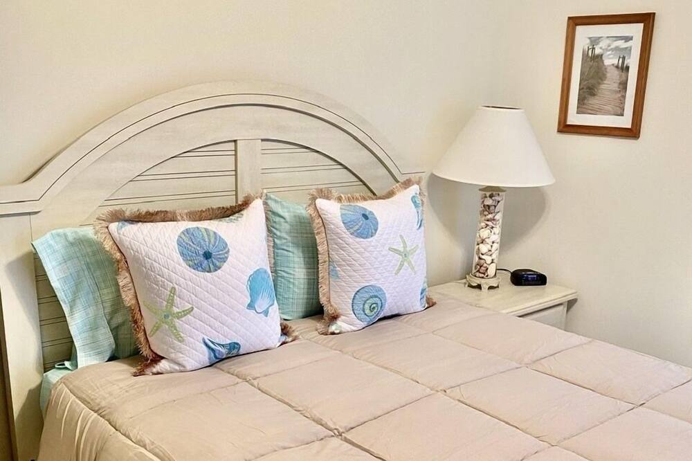 Photo of Bedroom in Sea Isle City