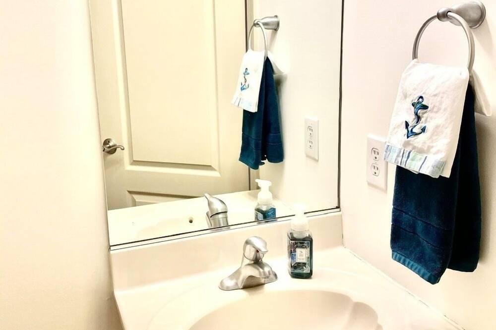 Photo of Bathroom in Sea Isle City