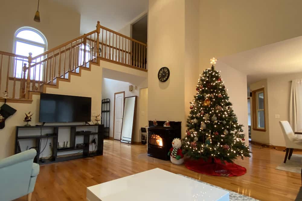 Photo of Livingroom in Bushkill