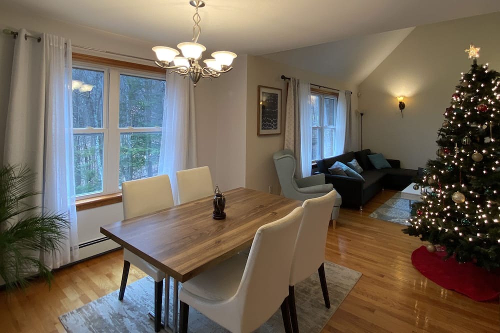Photo of Livingroom in Bushkill