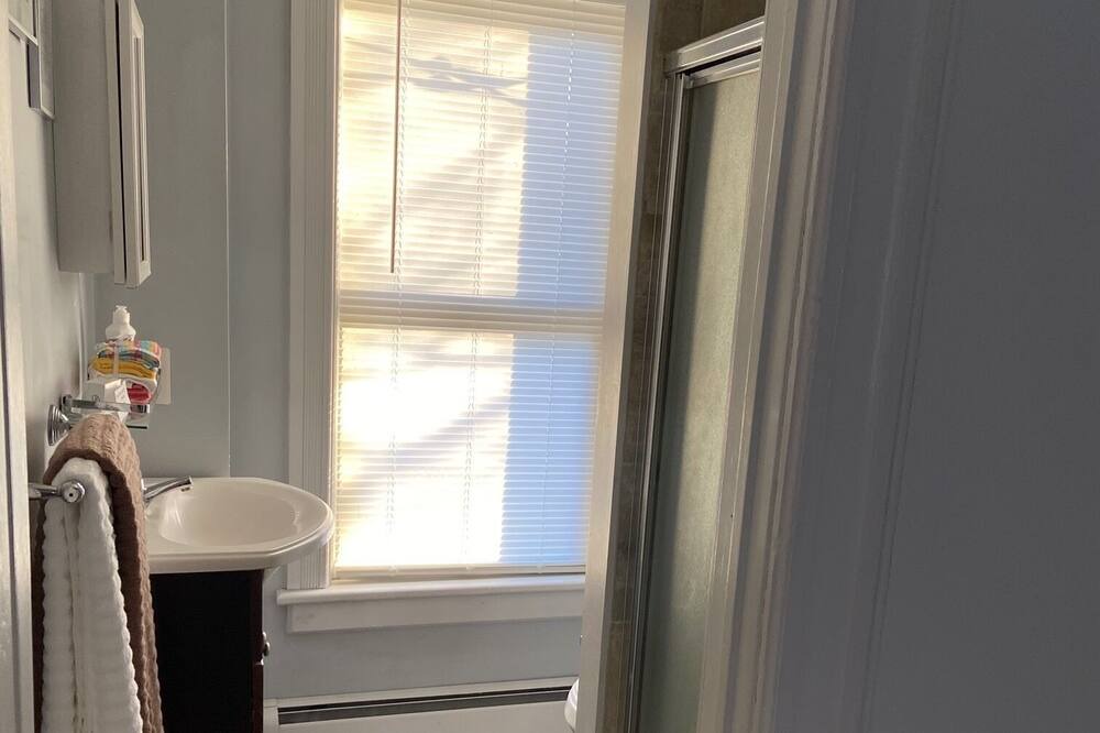 Photo of Bathroom in Red Bank