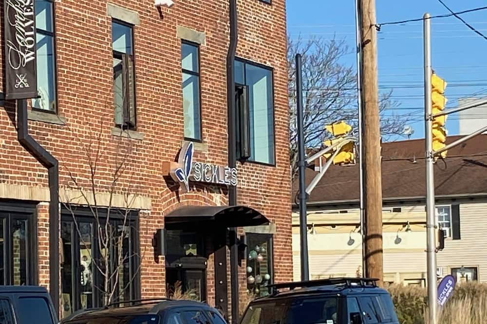 Photo of Others in Red Bank