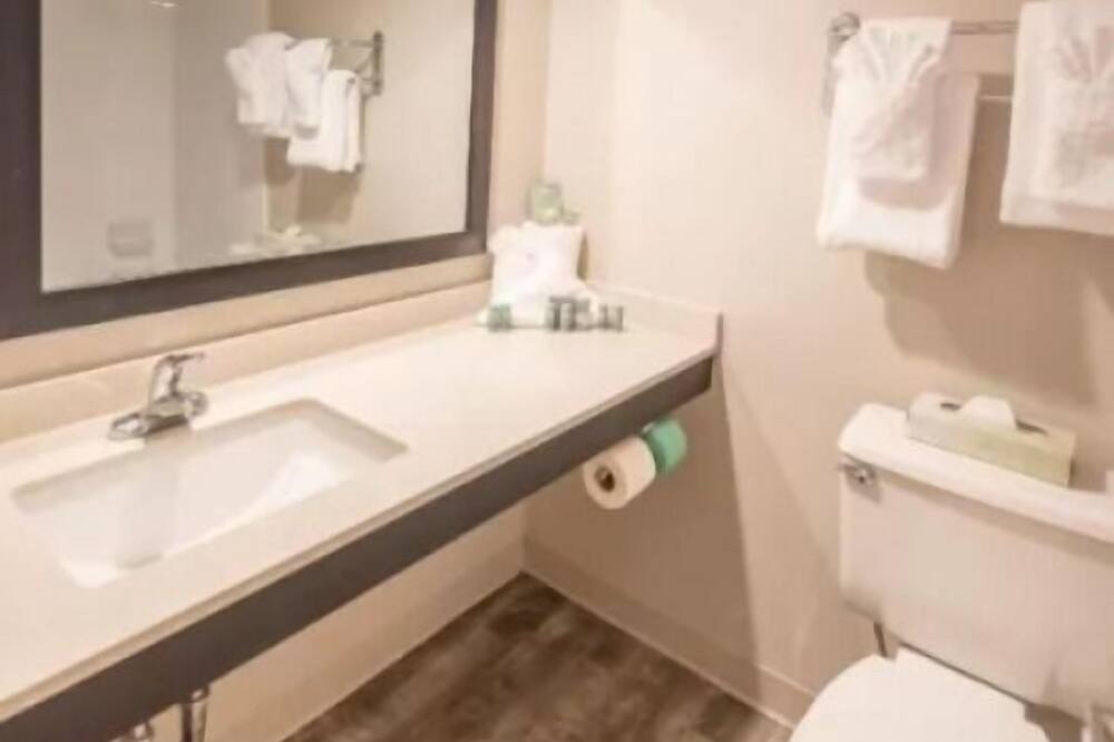 Photo of Bathroom in Bethlehem