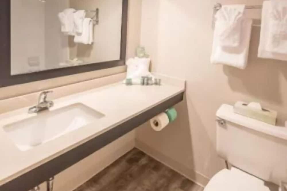 Photo of Bathroom in Bethlehem