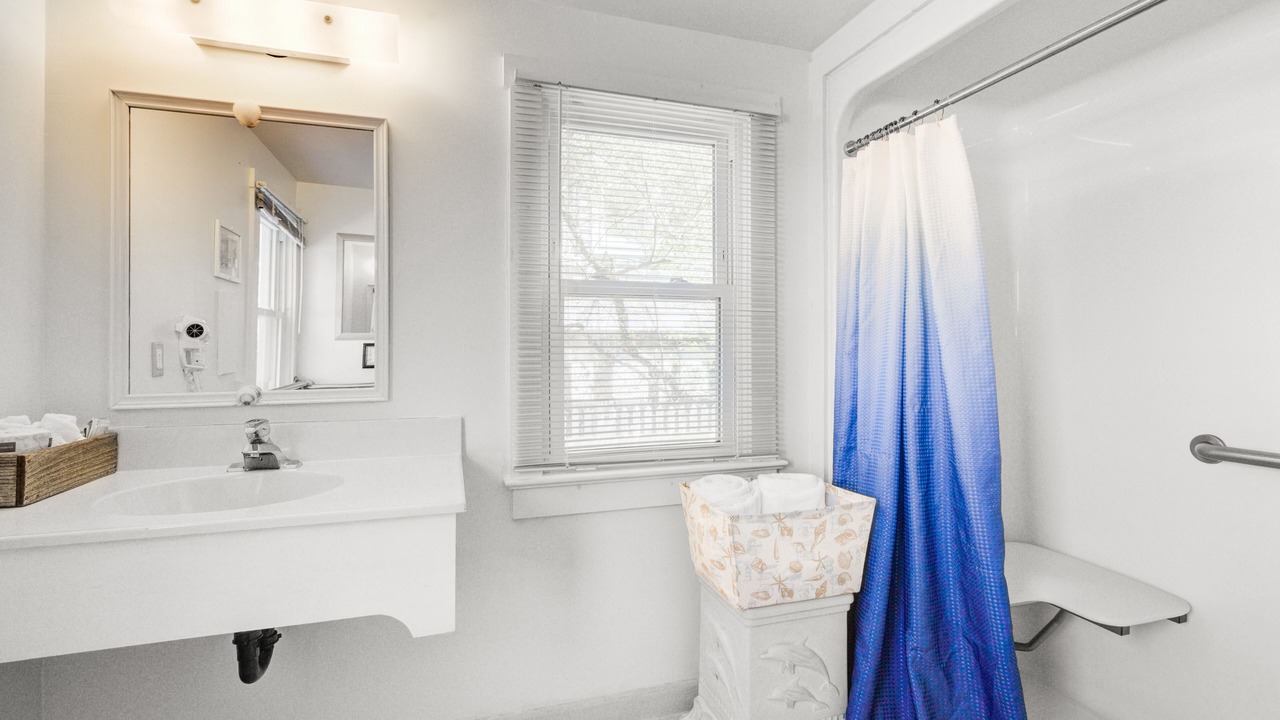Photo of Bathroom in Surf City
