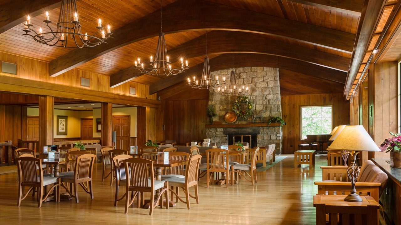 Photo of Livingroom in Wheeling