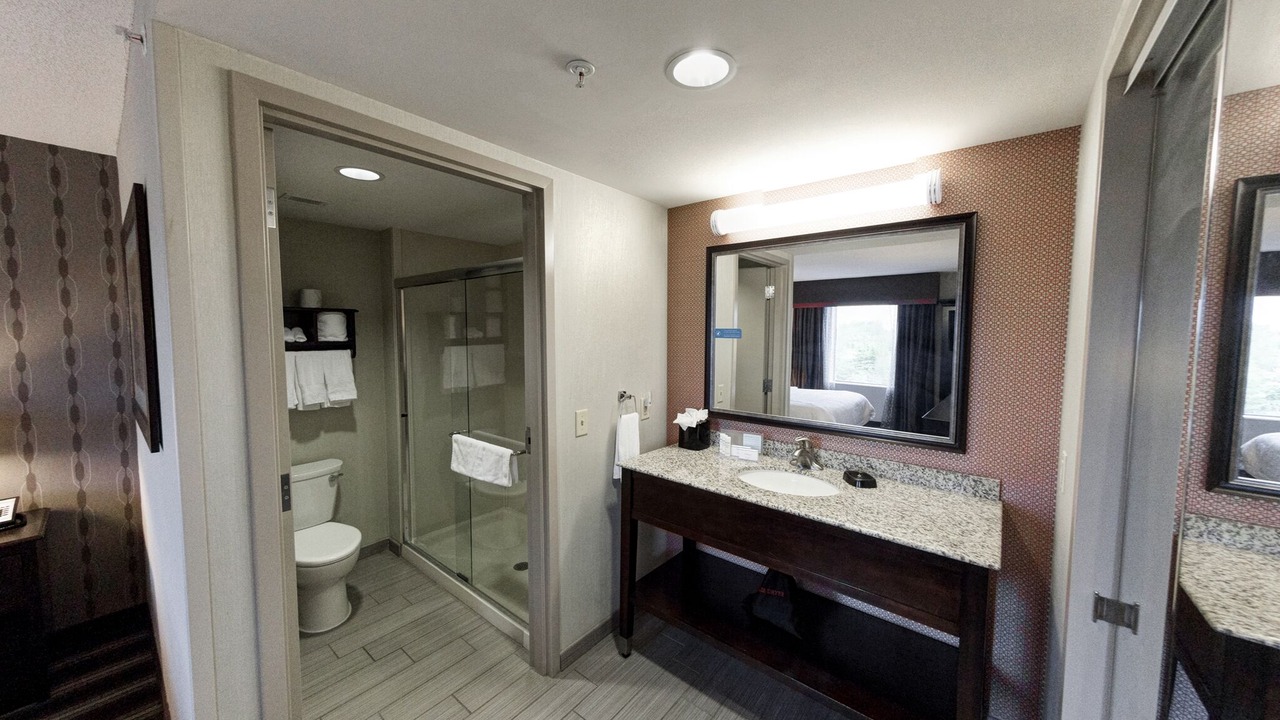 Photo of Bedroom in Neptune City
