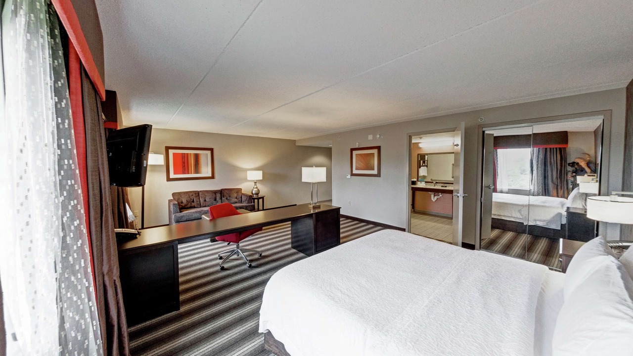 Photo of Bedroom in Neptune City
