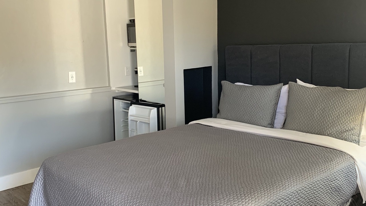 Photo of Bedroom in Douglas