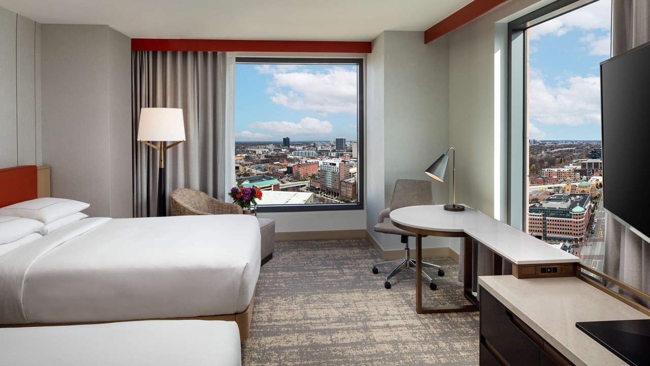 Photo of Bedroom in Arena District