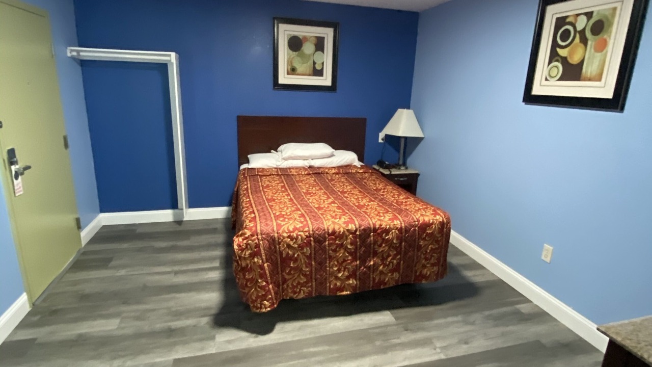 Photo of Bedroom in Wrightstown