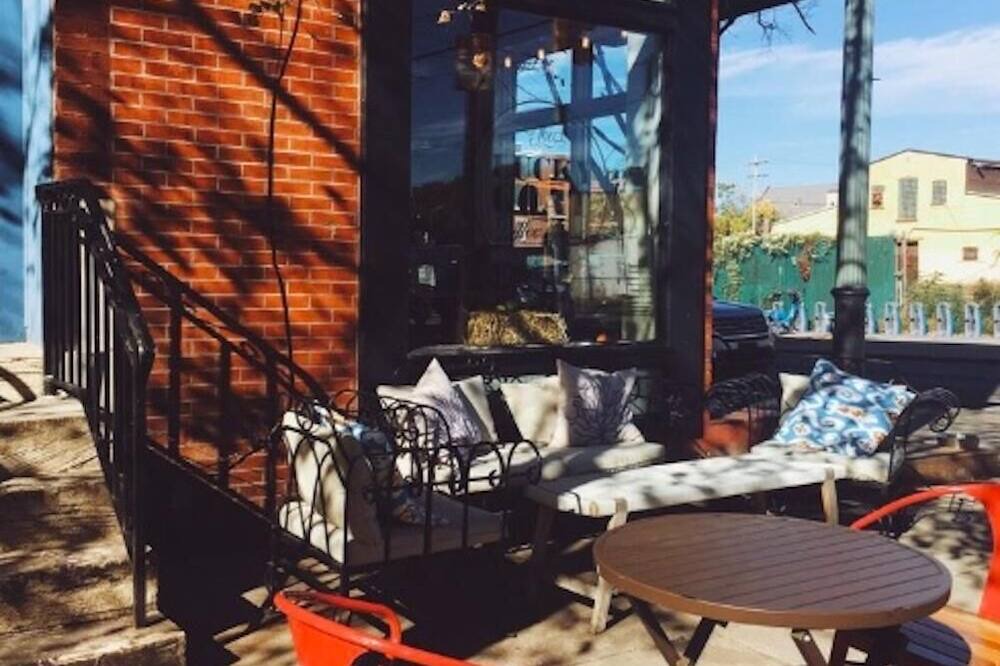 Photo of Outdoor in Fairmount