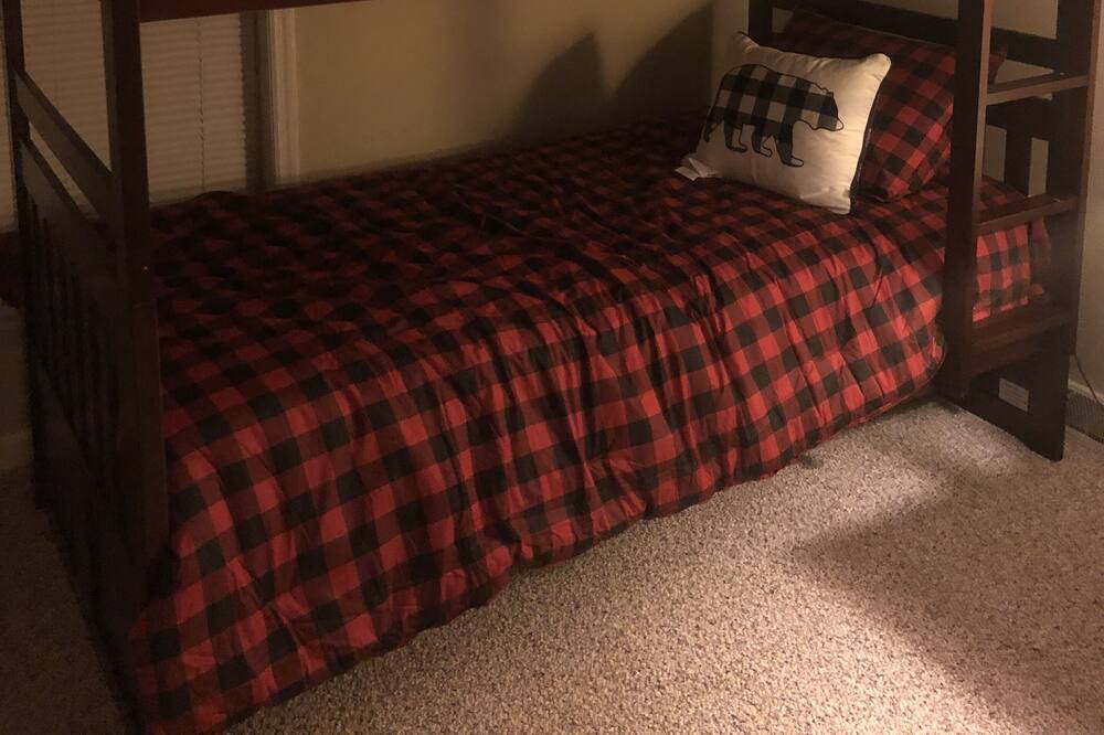 Photo of Bedroom in Lackawaxen