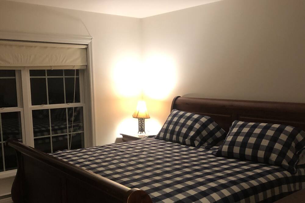 Photo of Bedroom in Lackawaxen