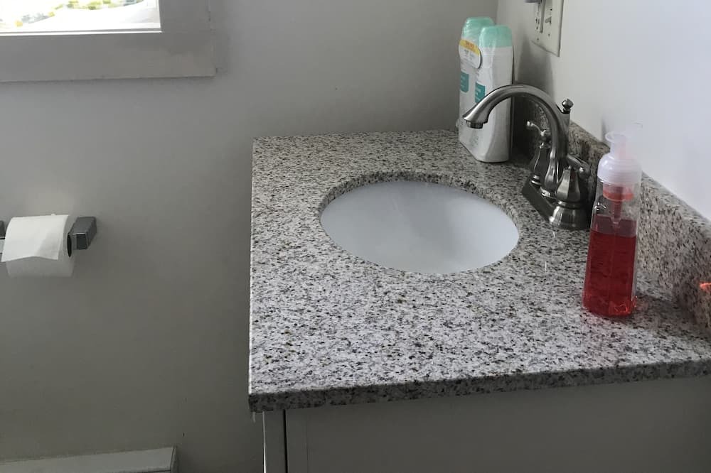 Photo of Bathroom in Frostburg
