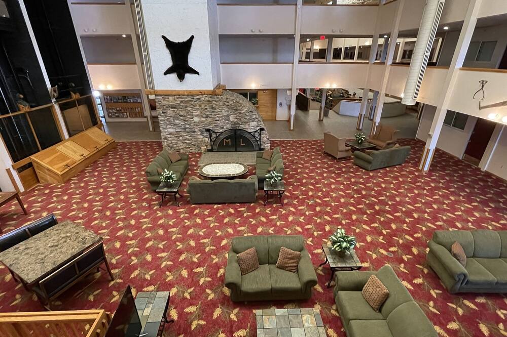 Photo of Livingroom in Snowshoe