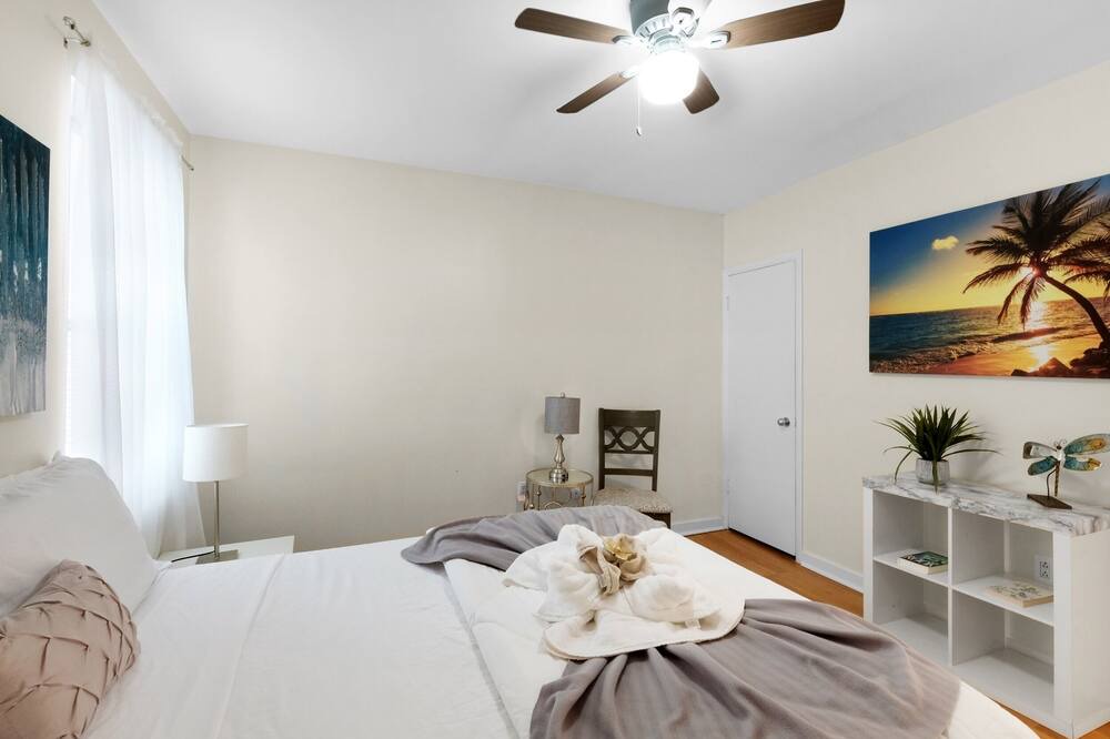 Photo of Bedroom in Graduate Hospital